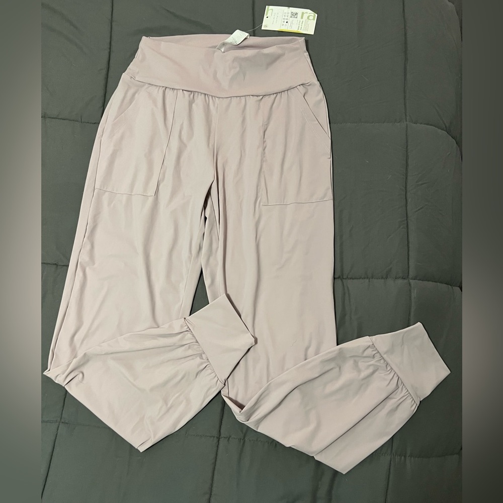 Halara Joggers